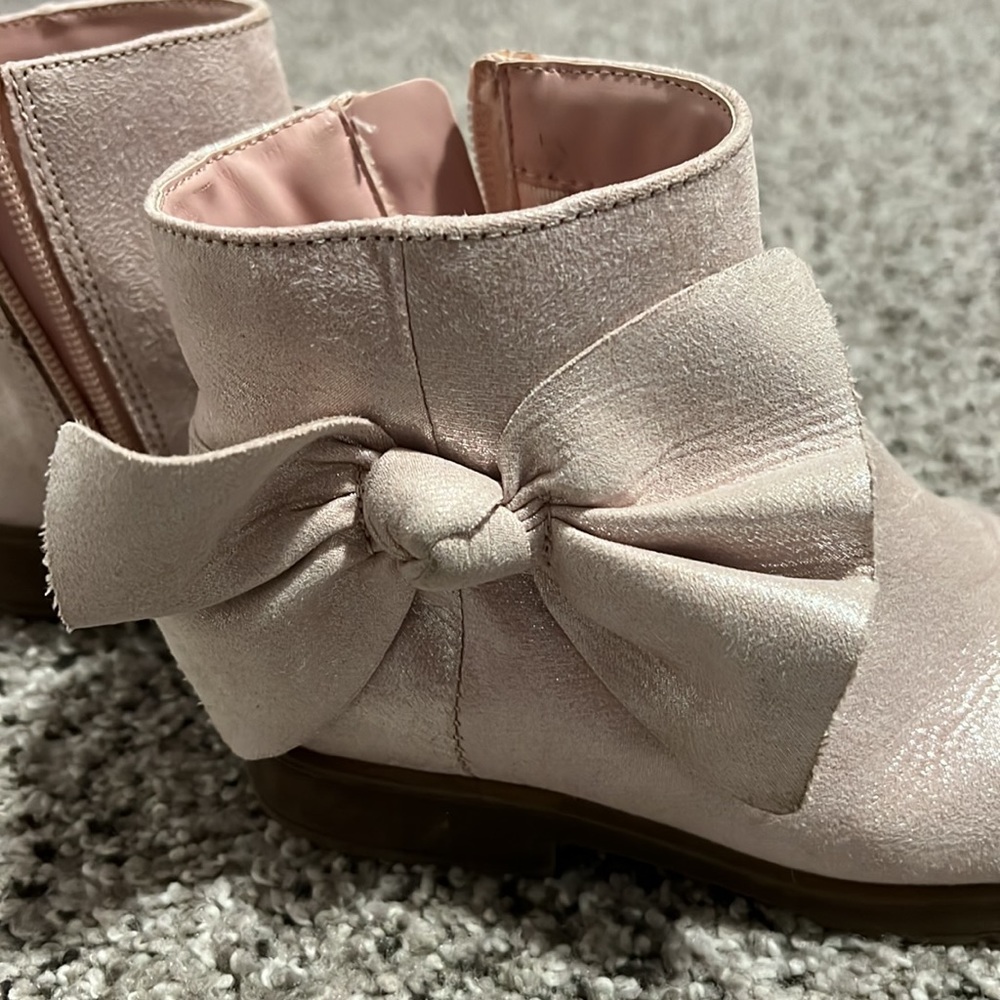 Pink Stride Rite Bootie with Bow - Picture 2 of 6